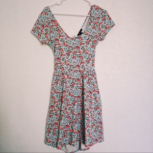 Large Forever 21 Dress Blue Floral